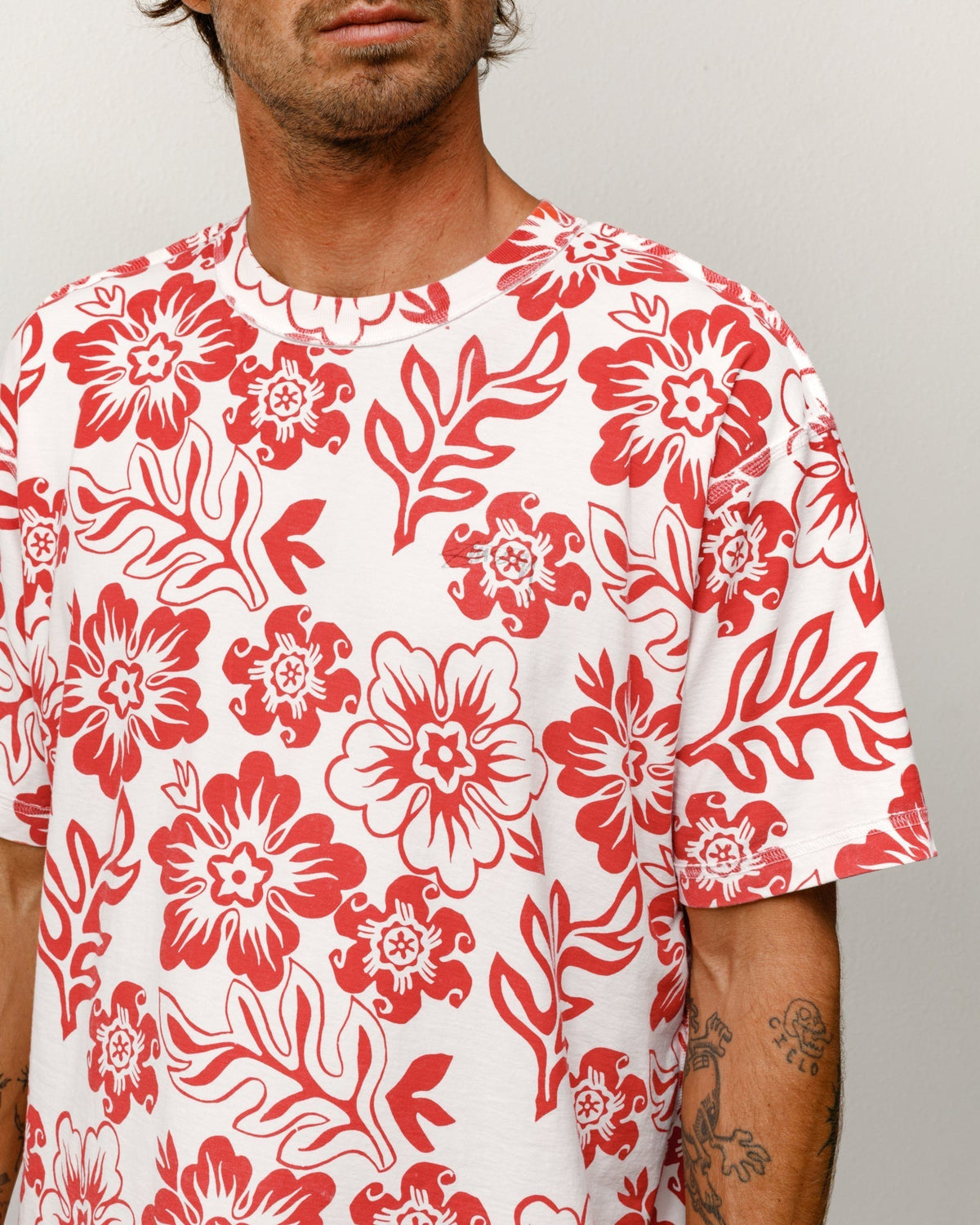 LAZY FLORAL TEE