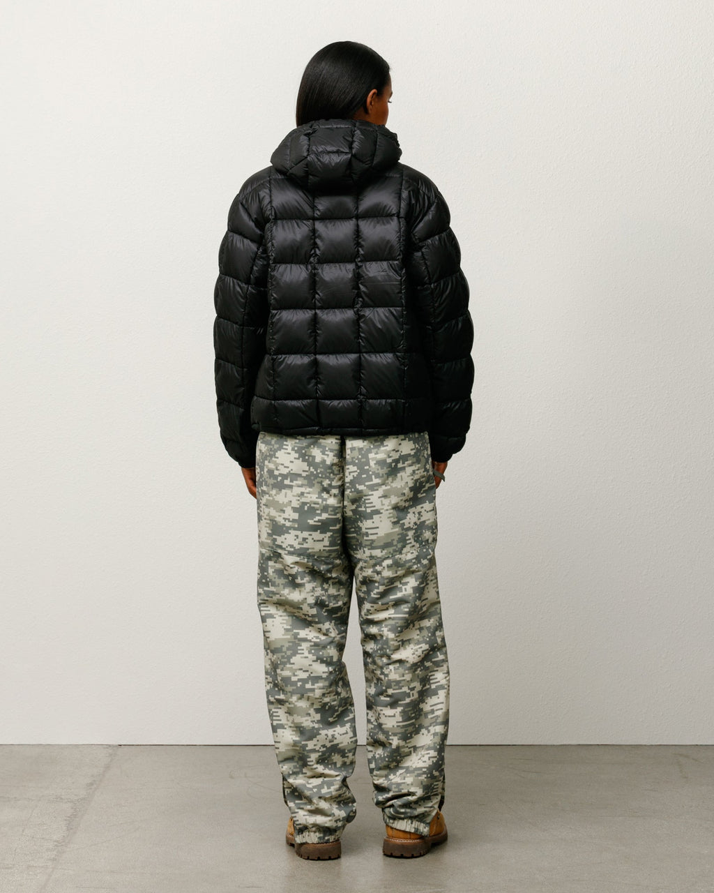 MIDWEIGHT HOODED PUFFER