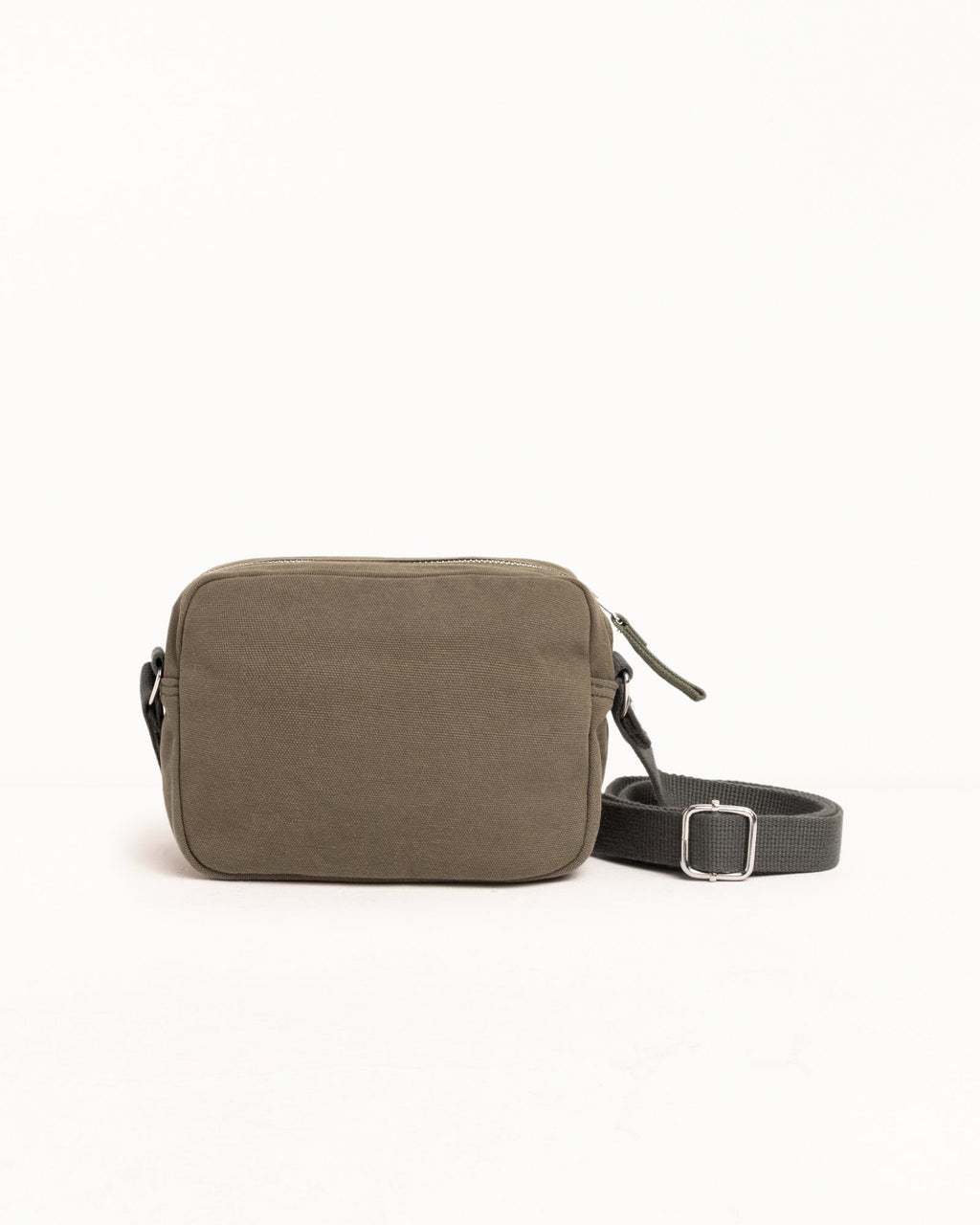 CANVAS POUCH